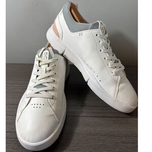 On Cloud On The Roger Adventure Women's Sneaker White/Rose Size 10.5